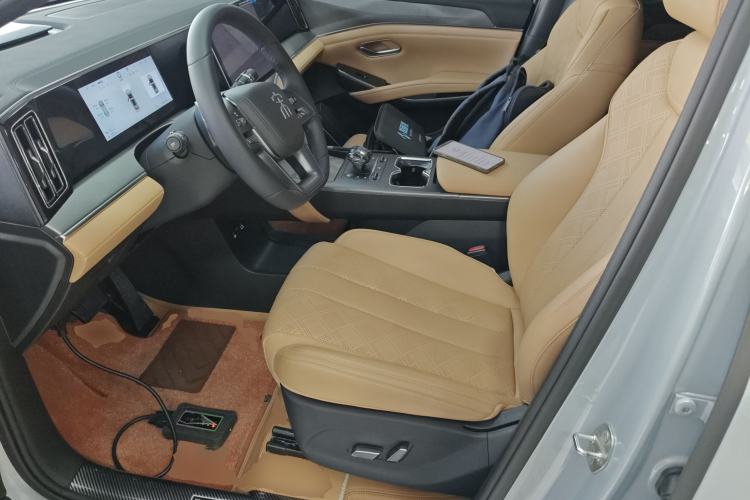 Used BYD Song L DM-i 2025 Intelligent Driving Version 112 km Leading Trim Left Front Seat