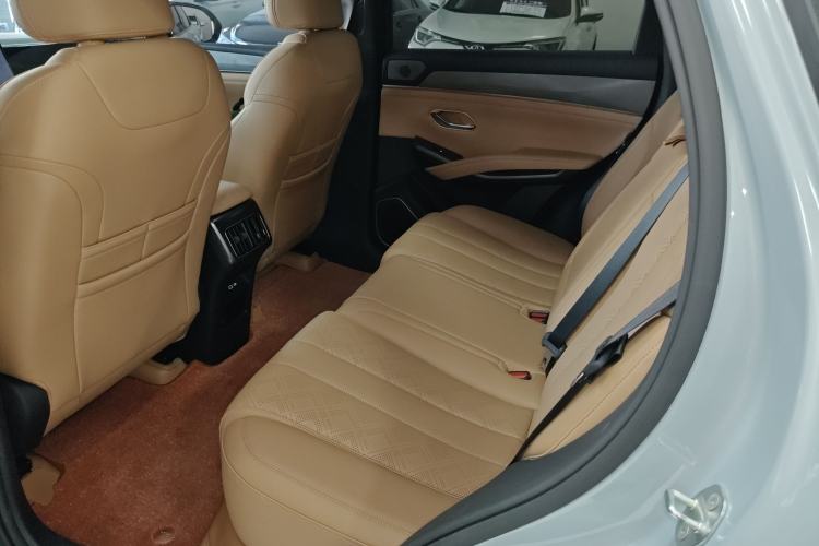 Used BYD Song L DM-i 2025 Intelligent Driving Version 112 km Leading Trim Left Rear Seat