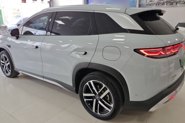 Used BYD Song L DM-i 2025 Intelligent Driving Version 112 km Leading Trim Left Side
