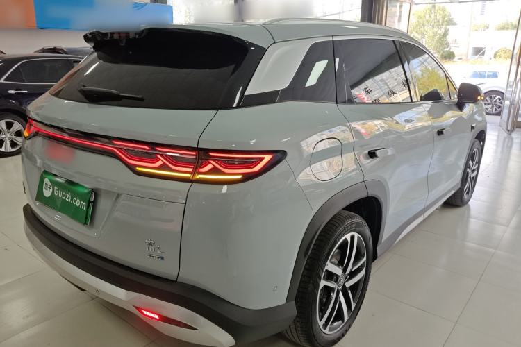 Used BYD Song L DM-i 2025 Intelligent Driving Version 112 km Leading Trim Rear Right 45 Deg