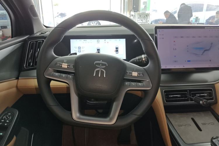 Used BYD Song L DM-i 2025 Intelligent Driving Version 112 km Leading Trim Steering Wheel