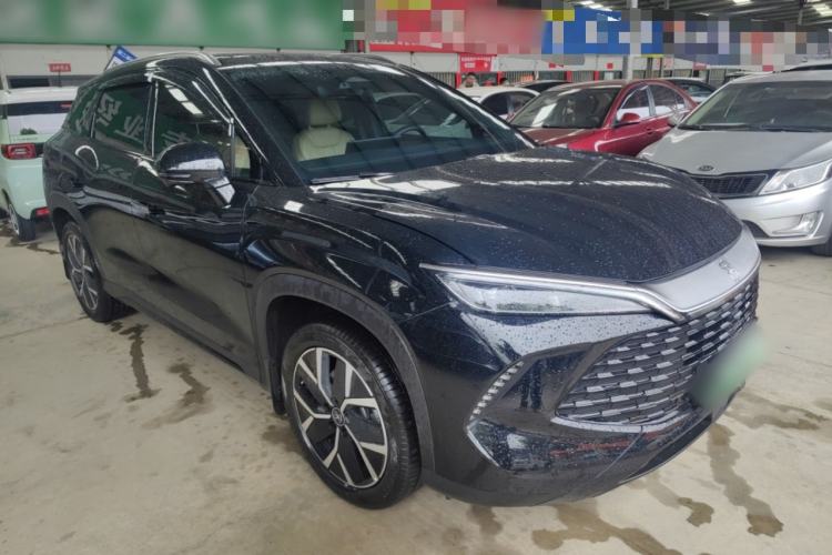 Used BYD Song L DM-i 2024 160km Beyond Edition Front Right 45 Deg