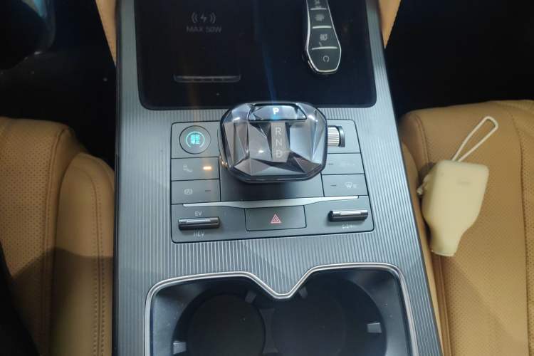 Used BYD Song L DM-i 2024 160km Beyond Edition Gear Lever