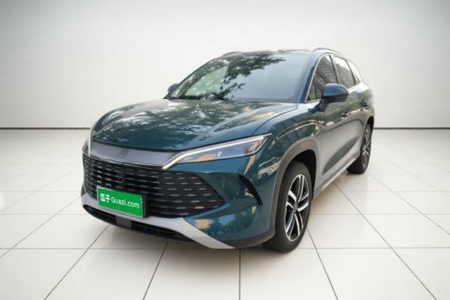 Ojetý BYD Song L DM-i 2024 112 km Beyond Edition