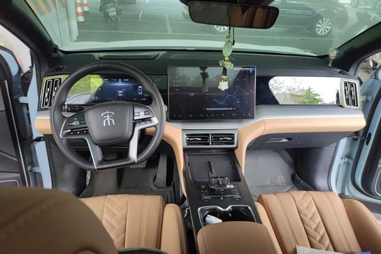 Used BYD Song L DM-i 2024 160km Beyond Edition Center Console