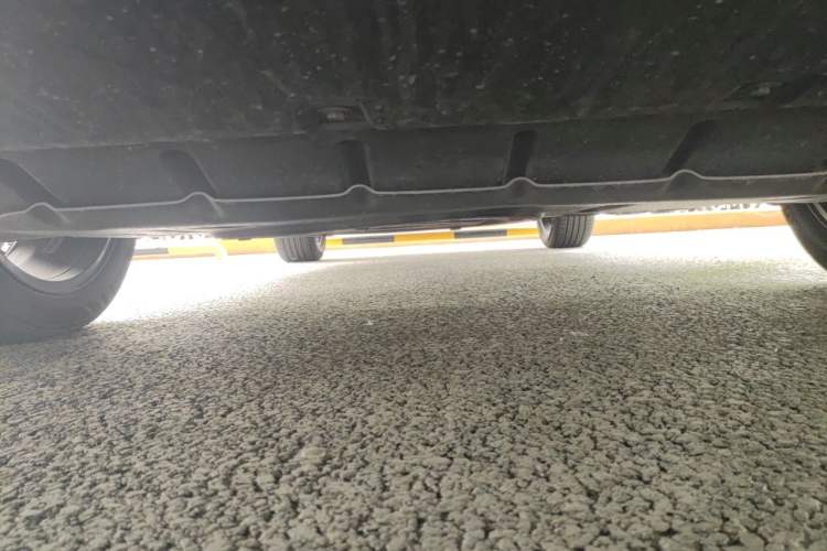 Used BYD Song L DM-i 2024 160km Beyond Edition Chassis Front