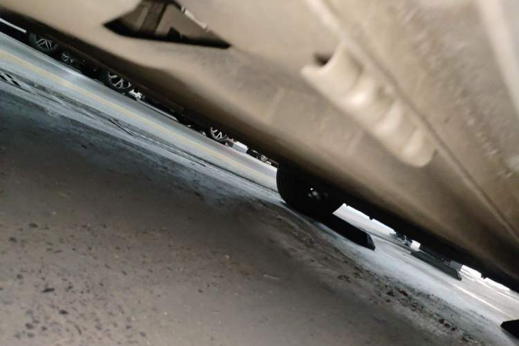 Used BYD Song L DM-i 2024 112 km Beyond Edition Chassis Front Left