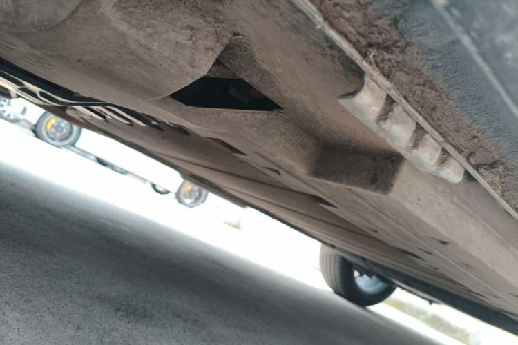 Used BYD Song L DM-i 2024 112 km Beyond Edition Chassis Front Left