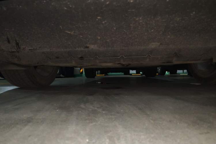 Used BYD Song L DM-i 2024 112 km Beyond Edition Chassis Front