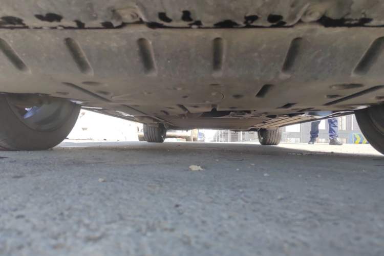 Used BYD Song L DM-i 2024 160 km Excellence Version Chassis Front