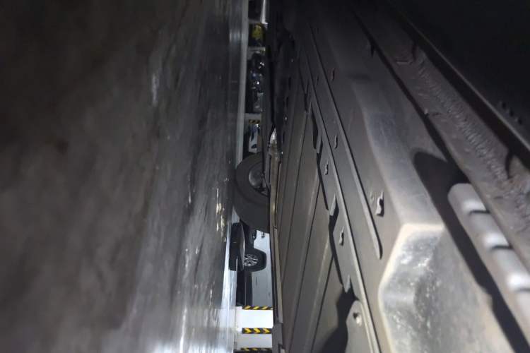 Used BYD Song L DM-i 2024 112 km Beyond Edition Chassis Rear Left