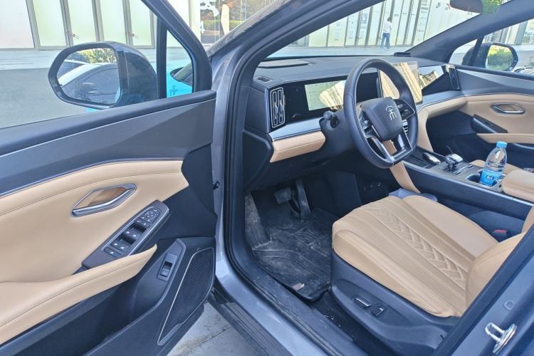 Used BYD Song L DM-i 2024 112 km Beyond Edition Driver Seat