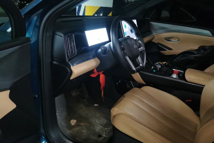Used BYD Song L DM-i 2024 112 km Leading Edition Driver Seat