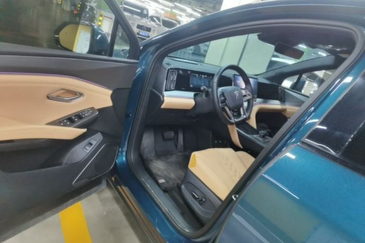 Used BYD Song L DM-i 2024 112 km Beyond Edition Driver Seat