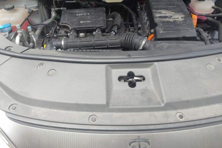 Used BYD Song L DM-i 2024 160km Beyond Edition Engine Bay