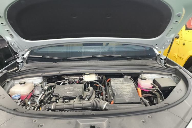 Used BYD Song L DM-i 2024 112 km Leading Edition Engine Bay