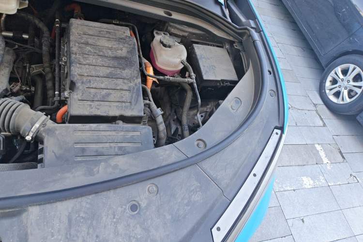Used BYD Song L DM-i 2024 112 km Beyond Edition Engine Bay Left