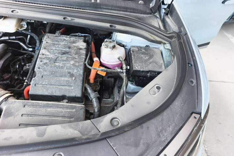 Used BYD Song L DM-i 2024 160km Beyond Edition Engine Bay Left