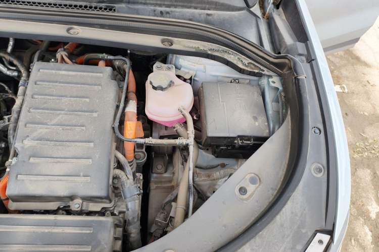 Used BYD Song L DM-i 2024 160km Beyond Edition Engine Bay Left