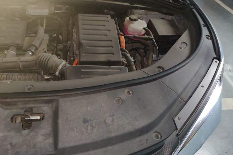 Used BYD Song L DM-i 2024 112 km Beyond Edition Engine Bay Left