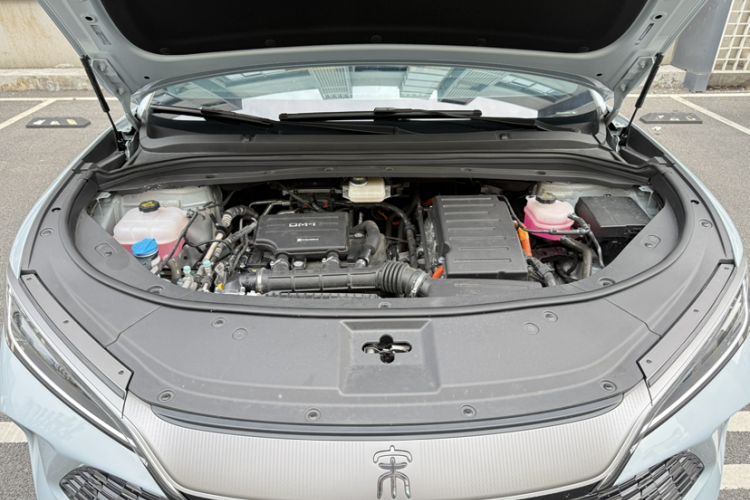 Used BYD Song L DM-i 2024 112 km Beyond Edition Engine Bay