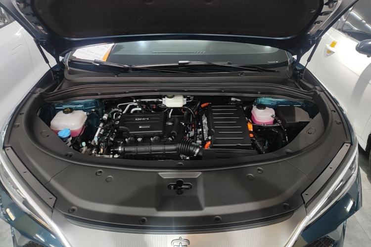Used BYD Song L DM-i 2024 112 km Beyond Edition Engine Bay