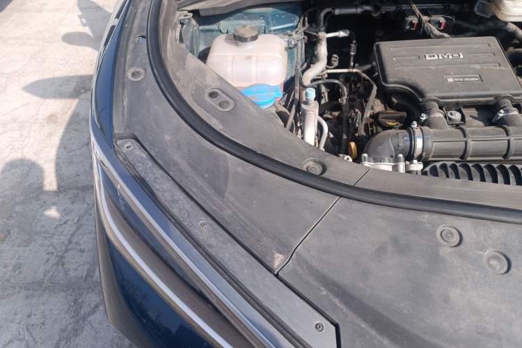 Used BYD Song L DM-i 2024 160km Beyond Edition Engine Bay Right