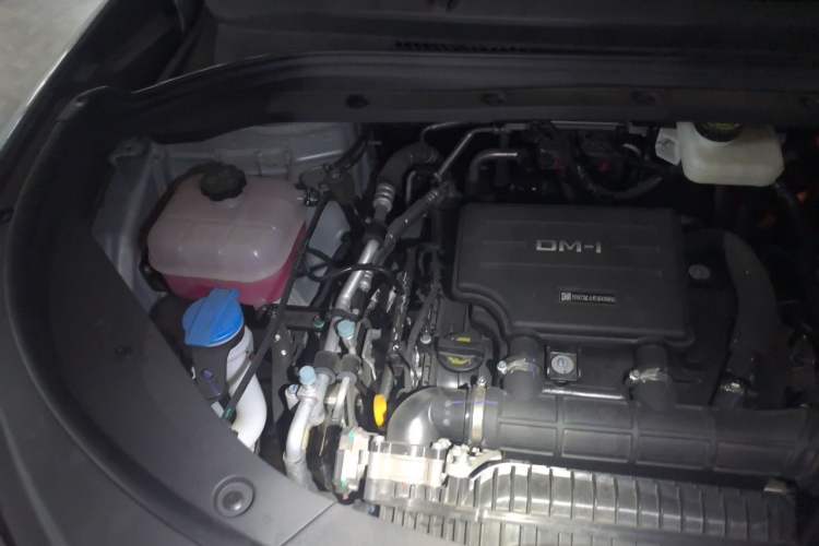 Used BYD Song L DM-i 2024 112 km Beyond Edition Engine Bay Right