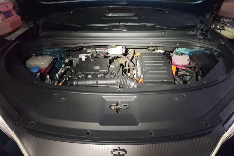 Used BYD Song L DM-i 2024 112 km Beyond Edition Engine Bay