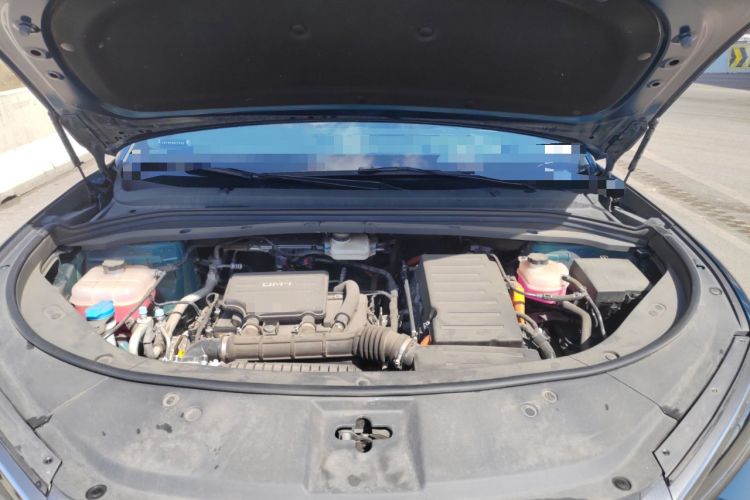 Used BYD Song L DM-i 2024 160 km Excellence Version Engine Bay