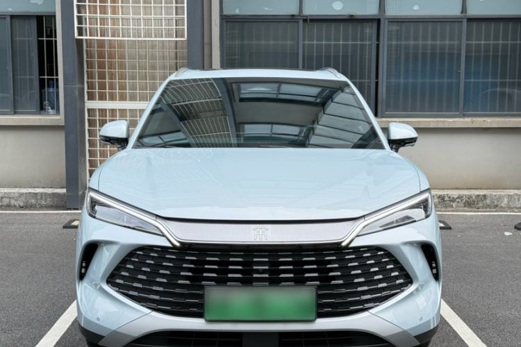 Used BYD Song L DM-i 2024 112 km Beyond Edition Exterior 1