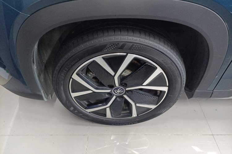 Used BYD Song L DM-i 2024 160km Beyond Edition Exterior 4