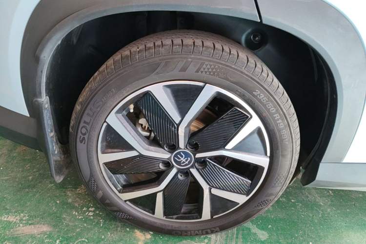 Used BYD Song L DM-i 2024 160km Beyond Edition Exterior 5