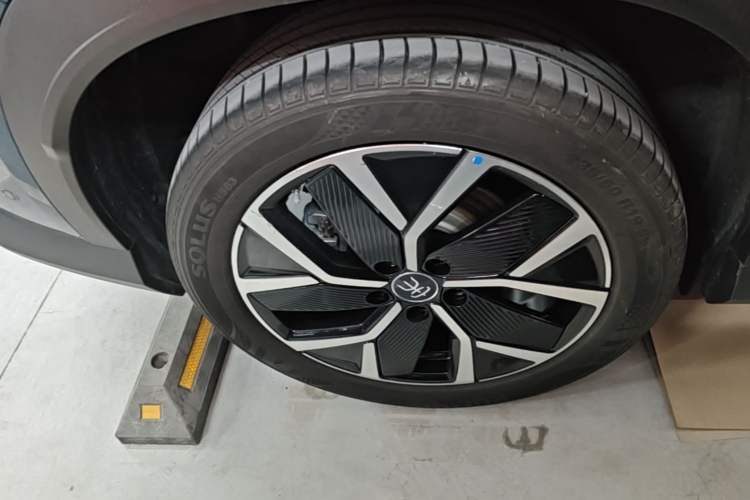 Used BYD Song L DM-i 2024 160km Beyond Edition Exterior 5
