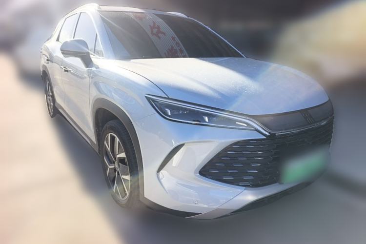 Used BYD Song L DM-i 2024 160km Beyond Edition Front Right 45 Deg