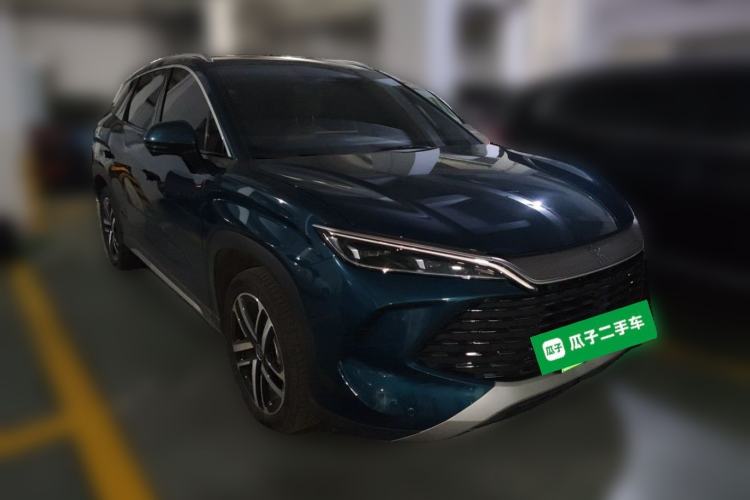 Used BYD Song L DM-i 2024 112 km Beyond Edition Front Right 45 Deg