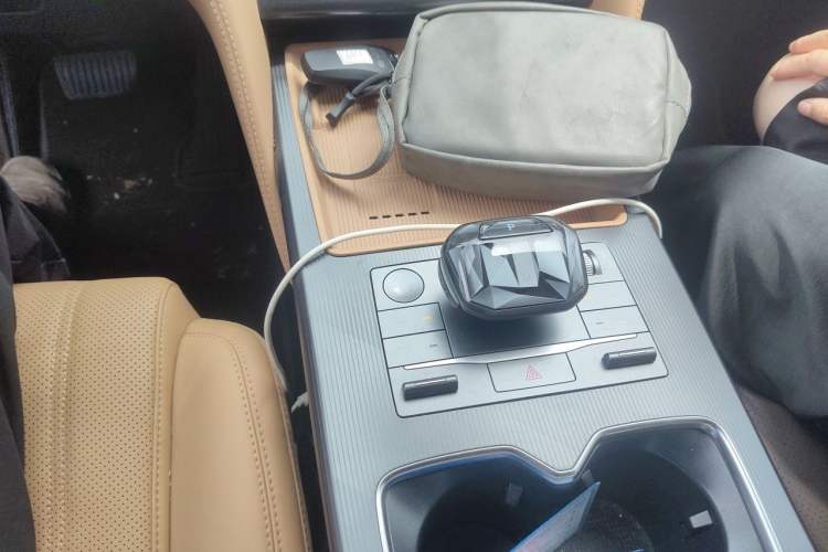 Used BYD Song L DM-i 2024 160km Beyond Edition Gear Lever