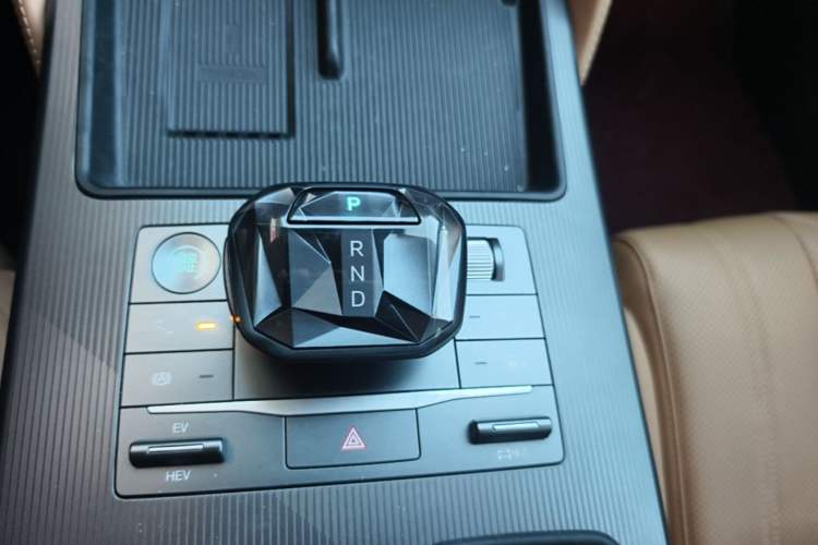 Used BYD Song L DM-i 2024 160km Beyond Edition Gear Lever