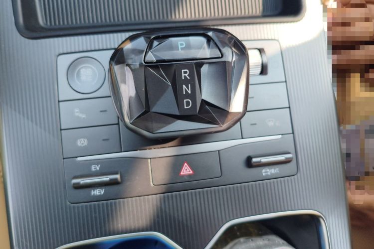 Used BYD Song L DM-i 2024 160km Beyond Edition Gear Lever