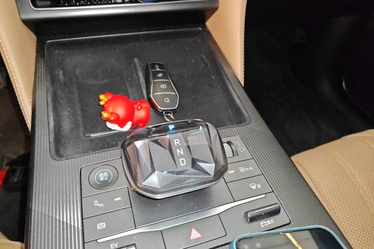 Used BYD Song L DM-i 2024 160km Beyond Edition Gear Lever