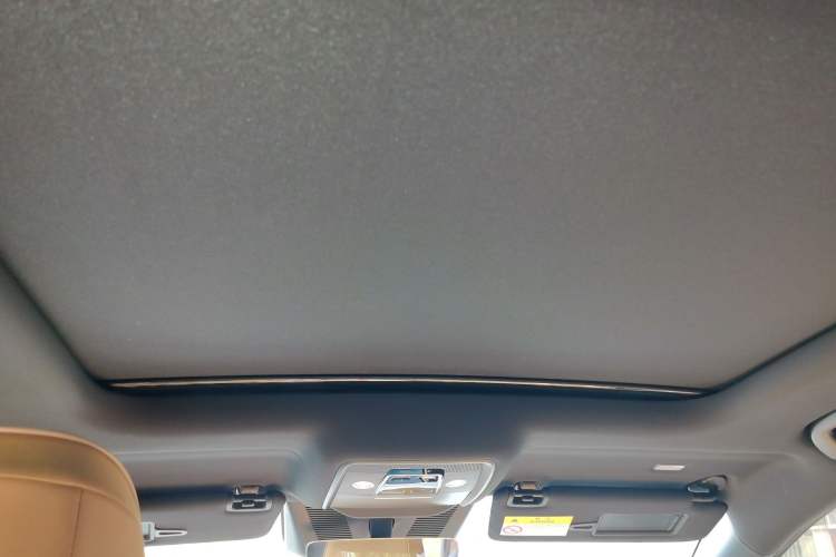 Used BYD Song L DM-i 2024 112 km Beyond Edition Headliner