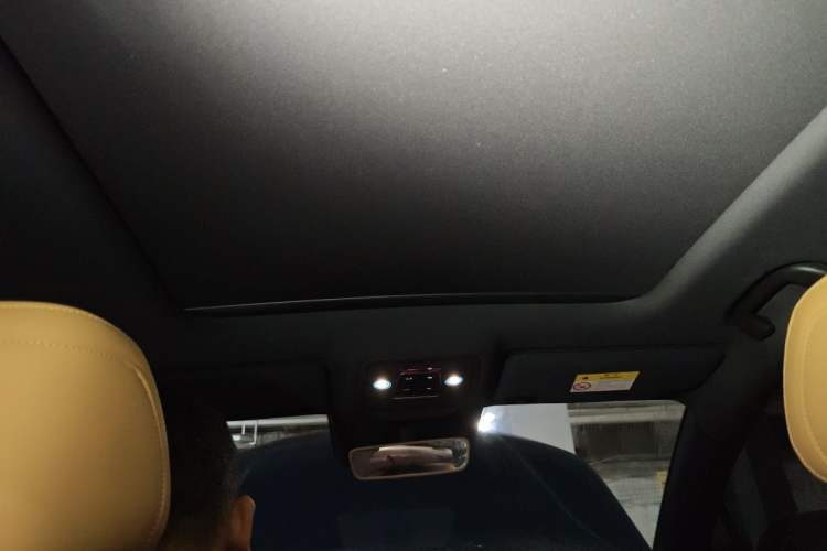 Used BYD Song L DM-i 2024 112 km Beyond Edition Headliner
