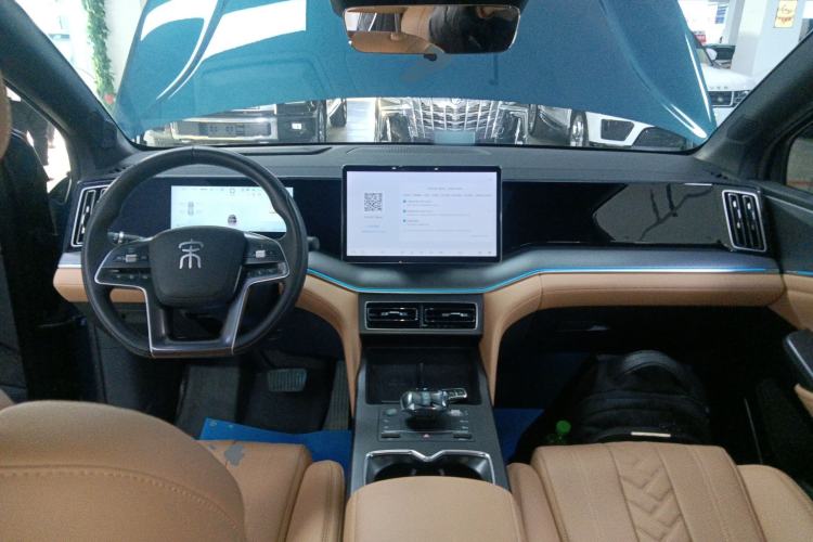 Used BYD Song L DM-i 2024 112 km Beyond Edition Interior 2