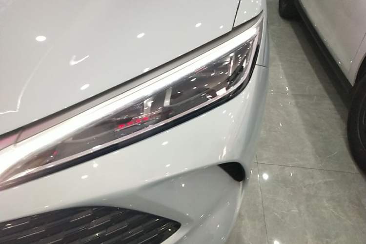 Used BYD Song L DM-i 2024 112 km Beyond Edition Left Front Headlight