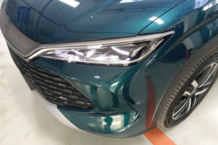 Used BYD Song L DM-i 2024 112 km Beyond Edition Left Front Headlight
