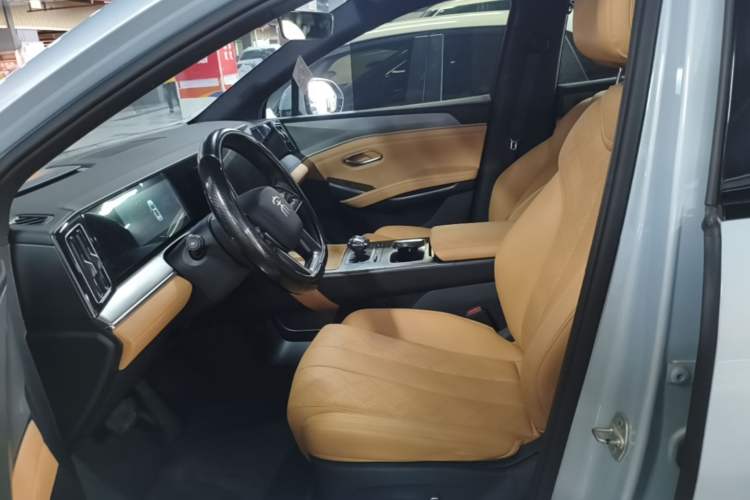 Used BYD Song L DM-i 2024 112 km Leading Edition Left Front Seat