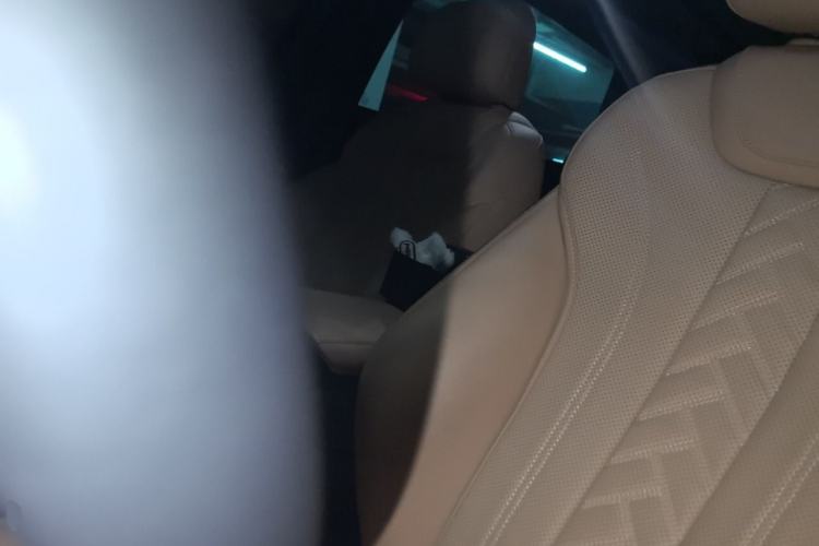 Used BYD Song L DM-i 2024 112 km Beyond Edition Left Front Seat