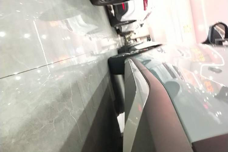 Used BYD Song L DM-i 2024 112 km Beyond Edition Left Side Sill
