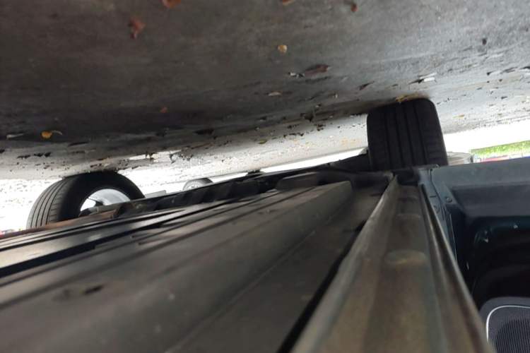 Used BYD Song L DM-i 2024 112 km Leading Edition Left Side Sill