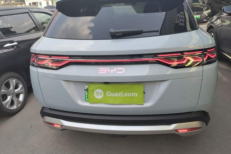 Used BYD Song L DM-i 2024 160 km Excellence Version Rear